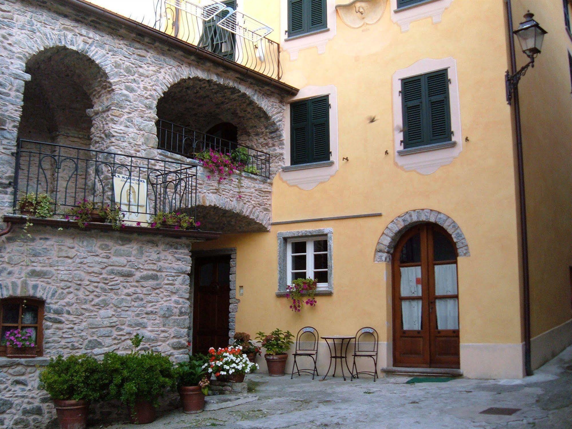 La Meridiana Casale Пиньйоне Экстерьер фото