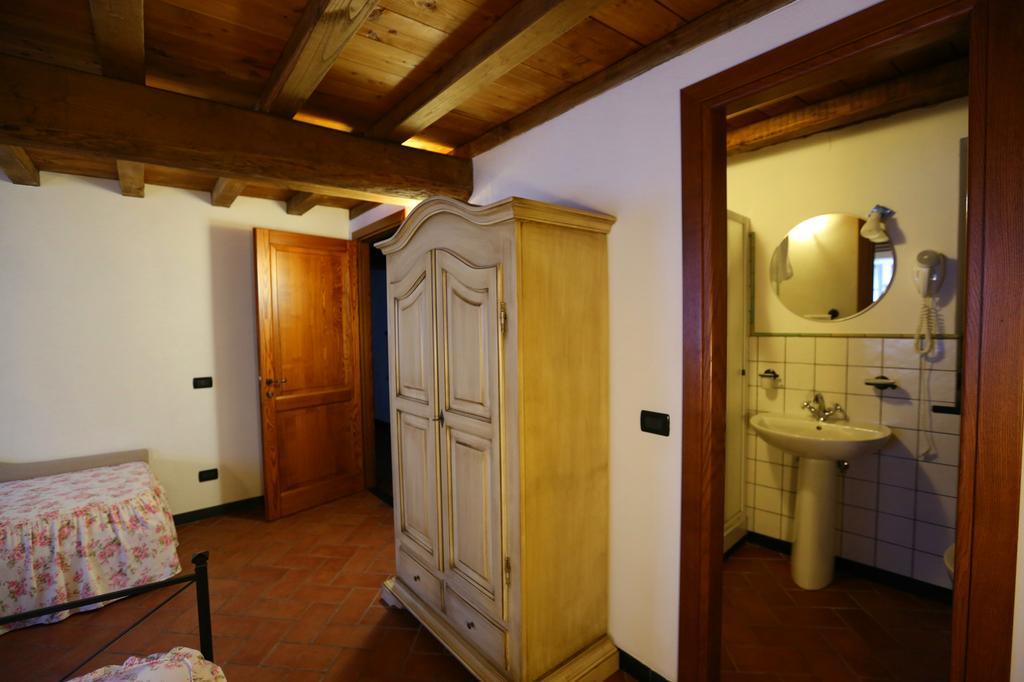 La Meridiana Casale Пиньйоне Номер фото
